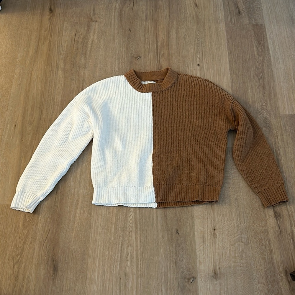 Abercrombie and Fitch Block Sweater size M
